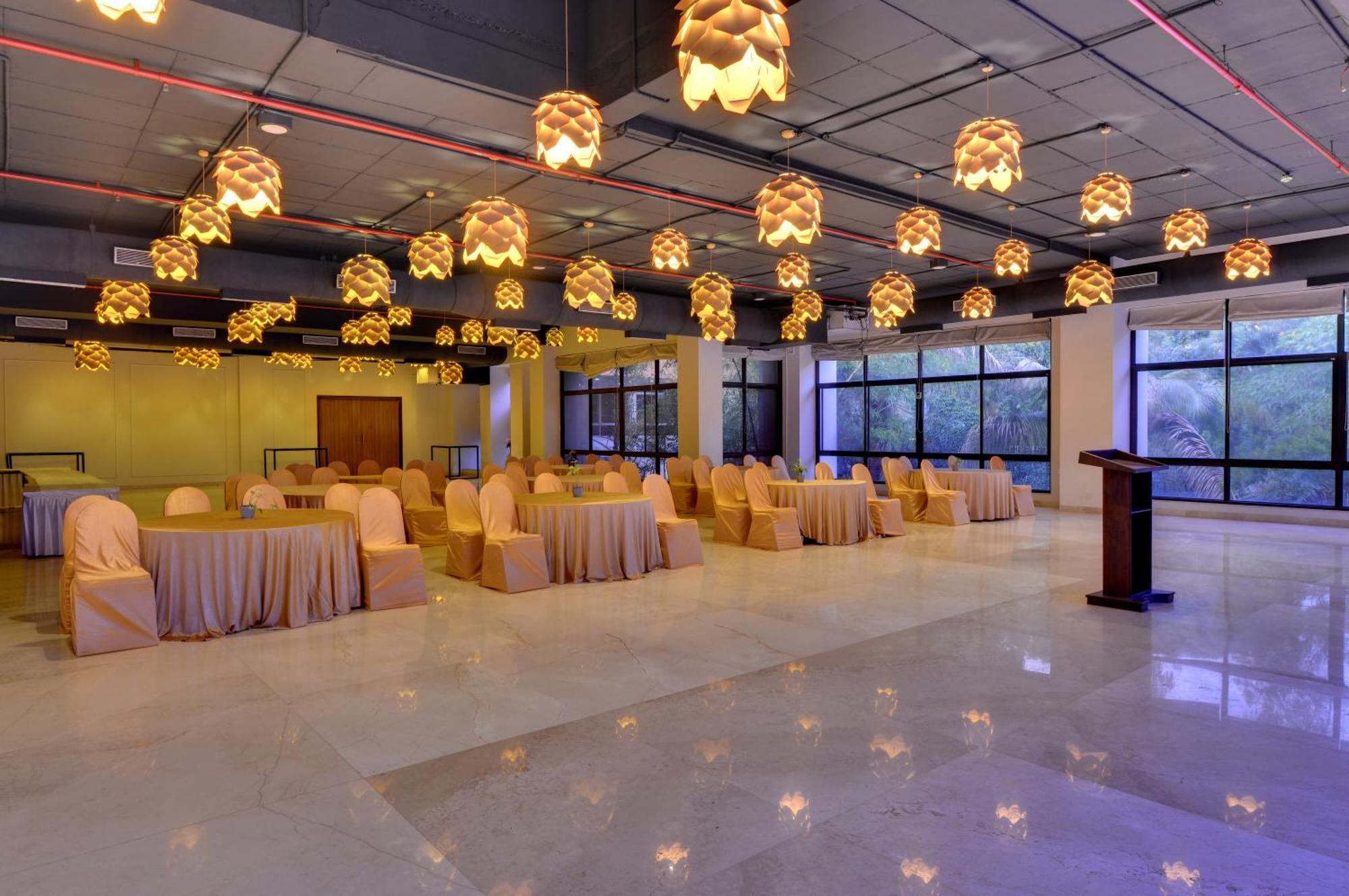 The Fern Residency, Vadgaon - Talegaon, Pune Bagian luar foto