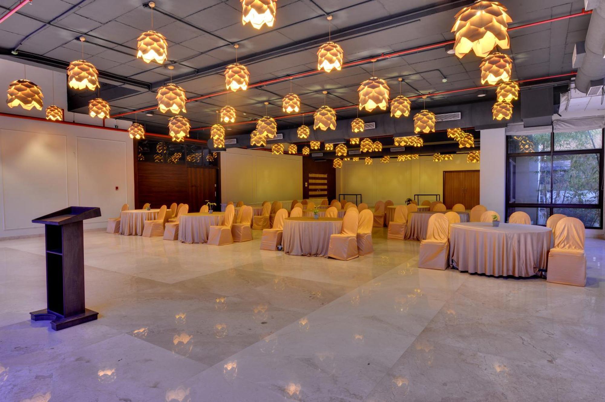 The Fern Residency, Vadgaon - Talegaon, Pune Bagian luar foto