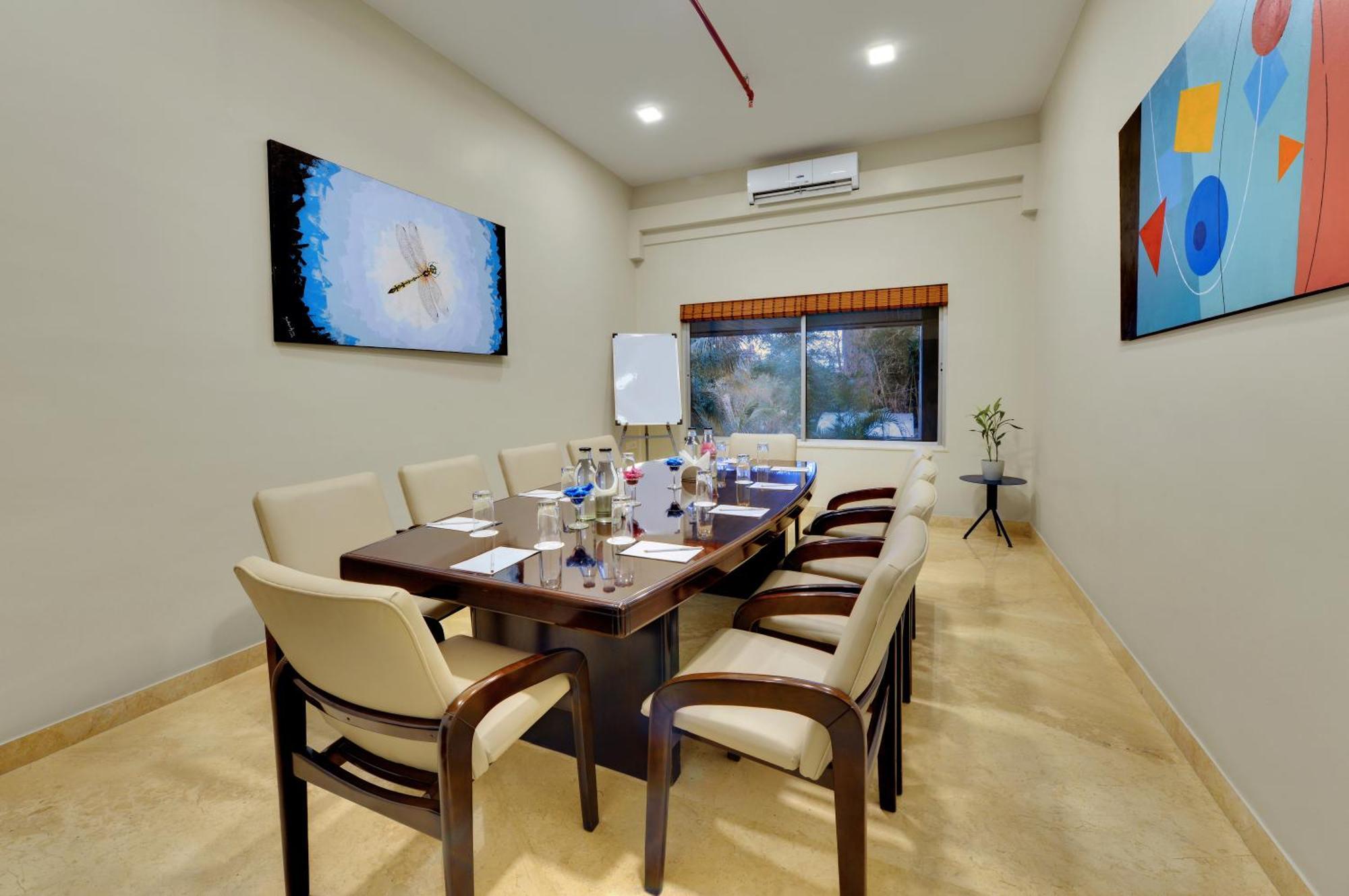 The Fern Residency, Vadgaon - Talegaon, Pune Bagian luar foto